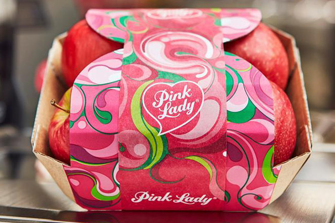 Pink Lady® trials new cardboard packaging at Iceland